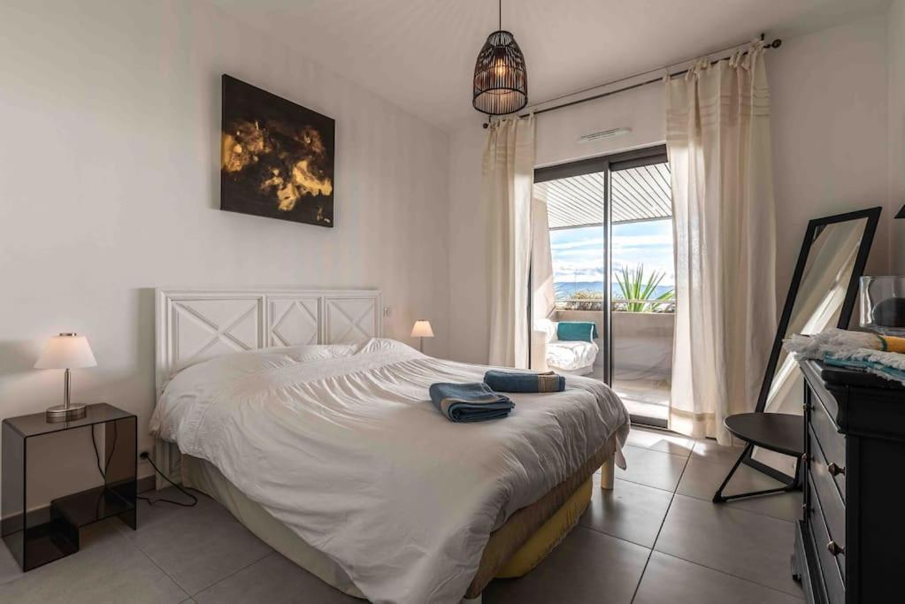 Ajaccio, Les Cyclades, Magnifique Appartement Vue Mer アジャクシオ エクステリア 写真